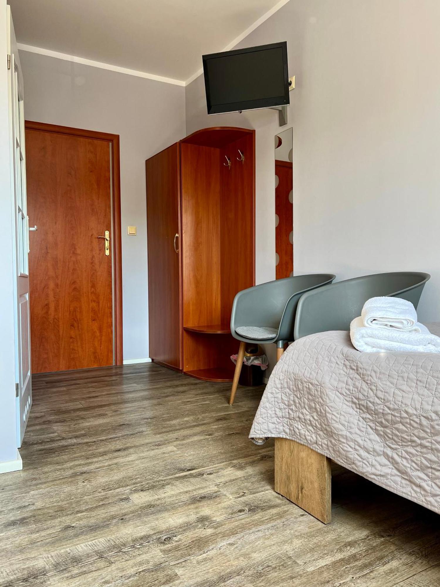 Motel Orzel Шчечинек Екстериор снимка
